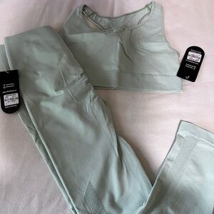 Activewear: Set leggings with top